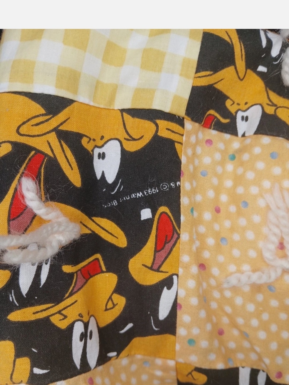 Vintage 1993 Warner Bros Daffy Duck Handmade Patchwork Quilt Throw 38x59